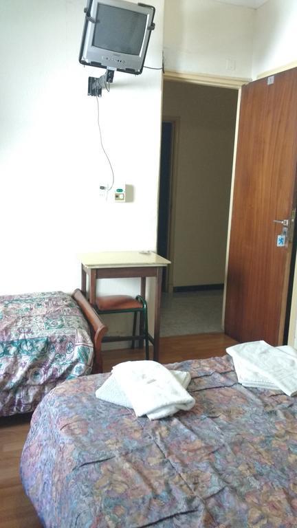 Hotel Lyon Mar del Plata Eksteriør billede